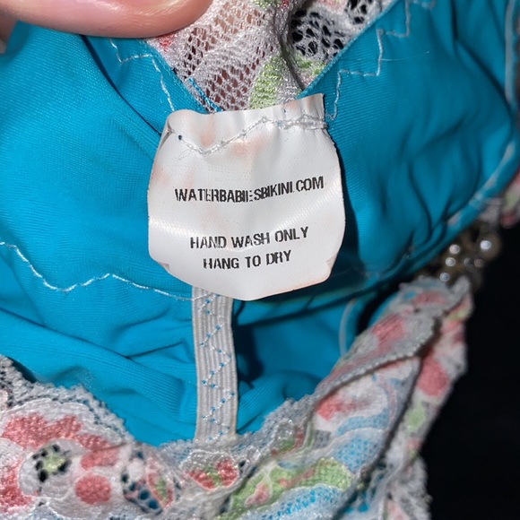 Competition Bikini - Picture 7 of 7